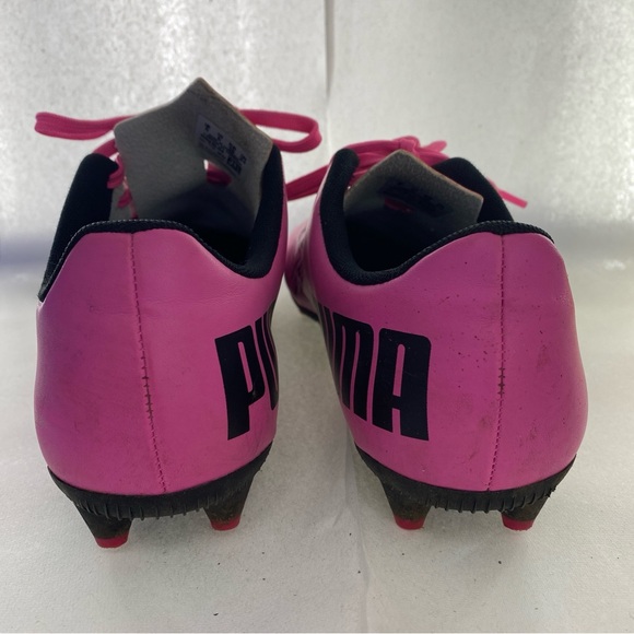 Puma Tacto Jr pink soccer cleats Big Kid Size 6 EU 38 Barbiecore Barbie youth - Picture 9 of 16